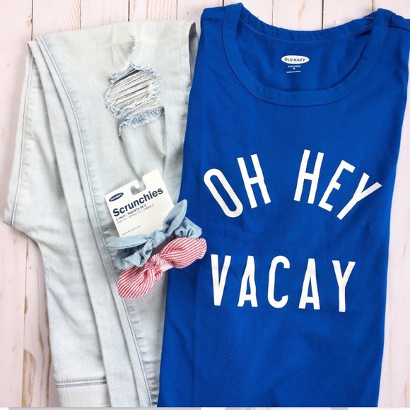 Old Navy Tops - Old navy t shirt